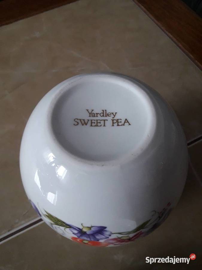 Waza reklamowa z królewskimi herbami lata 50 te Janów Lubelski