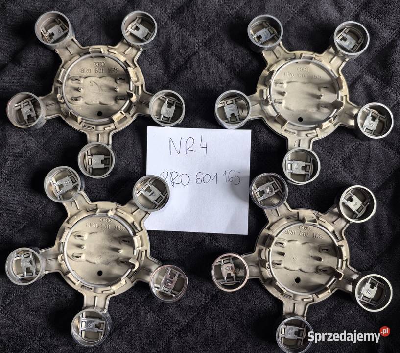 DEKIELKI AUDI A4 A5 A6 A8 Q5 8R0601165 Pozostałe Gniewkowo
