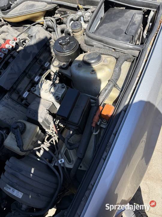 Sprzedam BMW E34 30 V8 218 1994 manualna Knurów