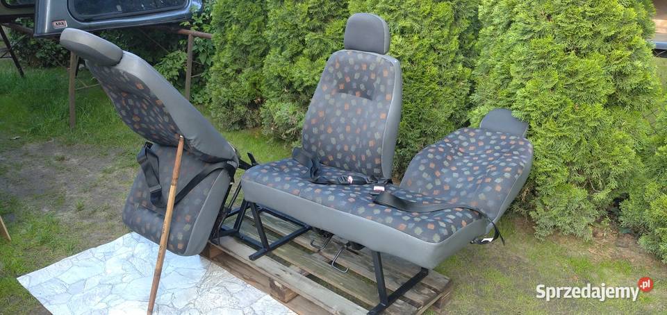 Kanapa trzy osobowa dzielona rozkładana Vito 639 Zalasewo sprzedam