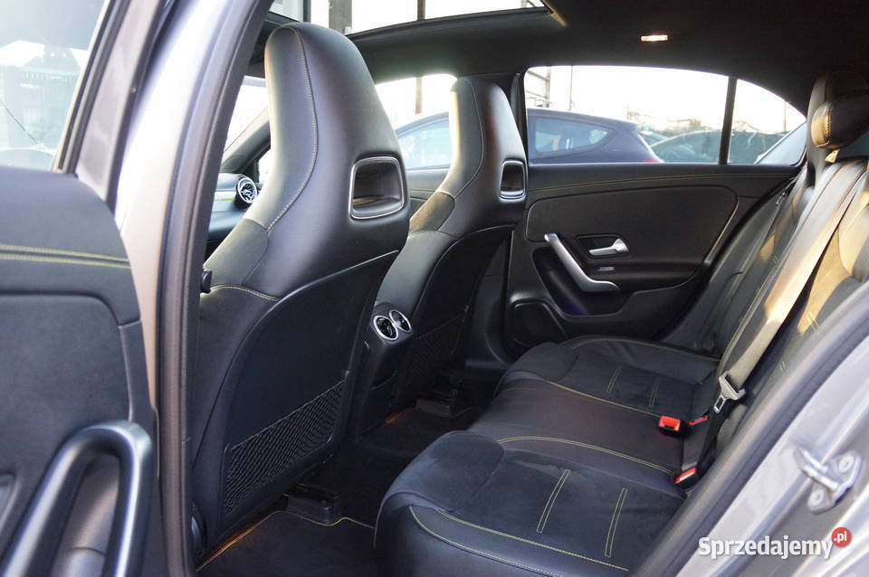 Mercedes A180D 15 Diesel 115 Pakiet AMG Navi Mercedes-Benz Nowy Sącz