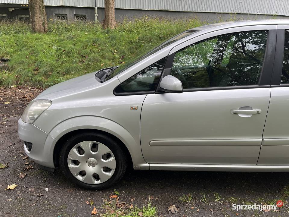 Opel Zafira B 2008 17 CDTI 110 pomorskie Słupsk