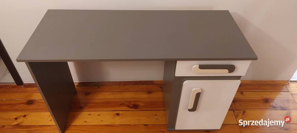 Sprzedam biurko dziecięce Nowa Ruda