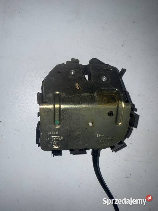 Zamek klapy tył Ford Mondeo Mk3 kombi osobowe Motoryzacja wielkopolskie Ostrów Wielkopolski