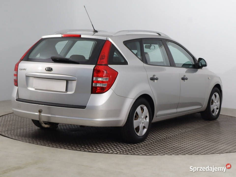 Kia Ceed 14 CVVT wspomaganie kierownicy Bielany Wrocławskie sprzedam