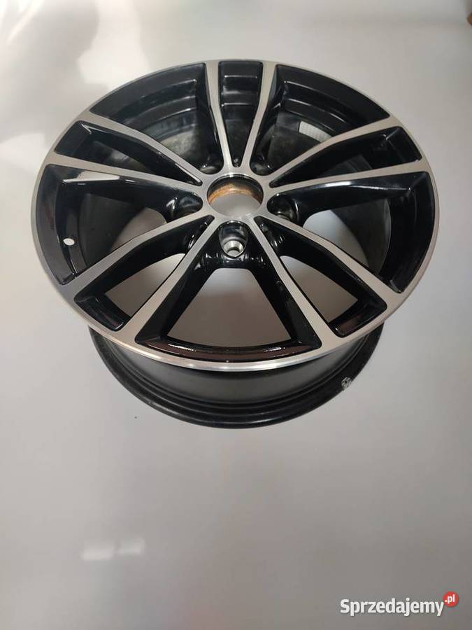 Felga BMW 2 F20 F22 2 Seria 75x17 IS43 6879186 Samochodowe Białystok
