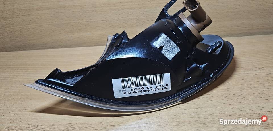 Migacz BMW E46 LIFT sedan touring oryginał prawy Gdańsk