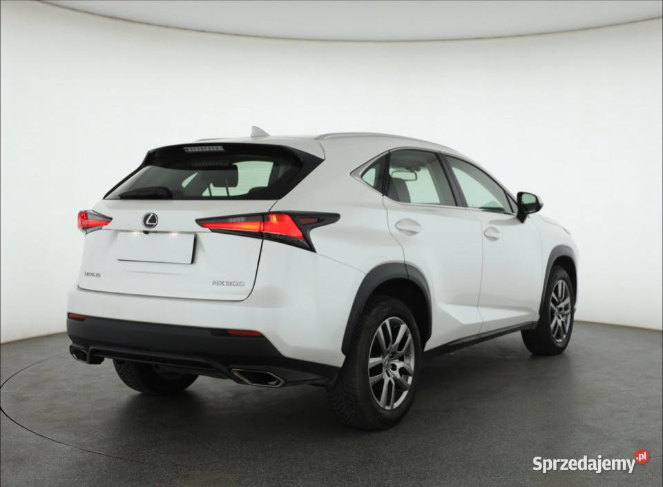 Lexus NX 200t