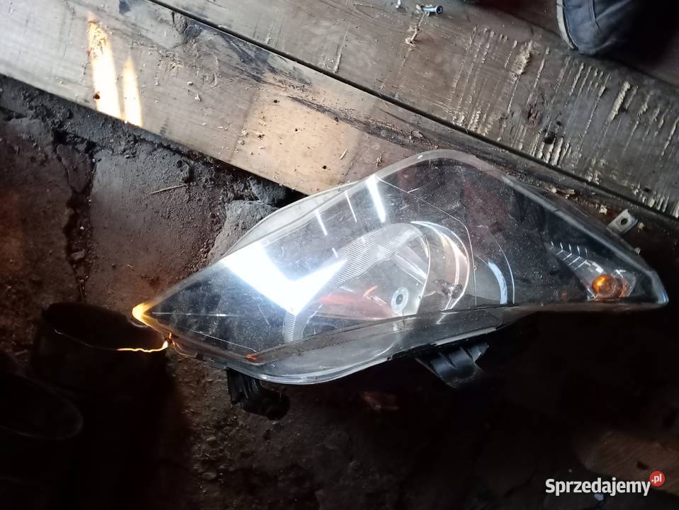 Lampa przednia prawa Seata Ibiza 2014 Gorzów Wielkopolski sprzedam