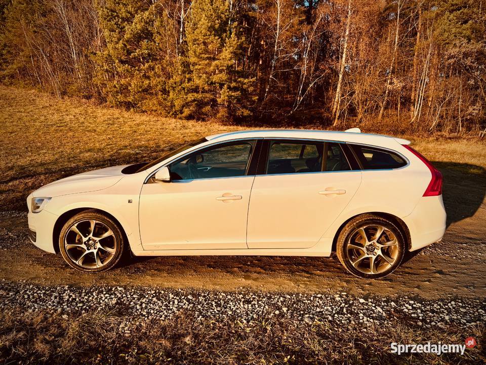 Volvo V60 D4 DriveE Ocean Race klimatyzacja Nowy Sącz