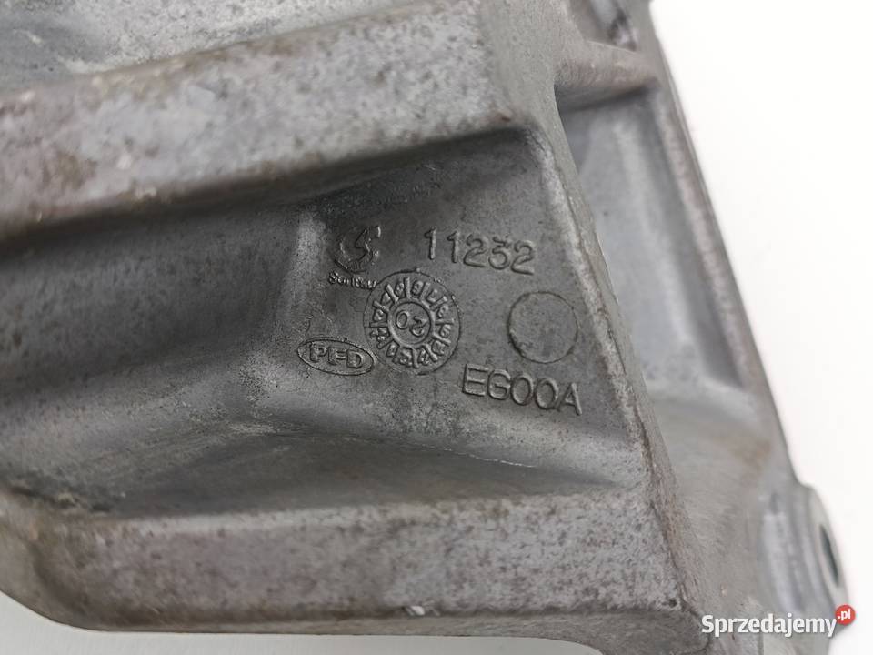 ŁAPA WSPORNIK SILNIKA PRAWY VQ35HR INFINITI M35 osobowe wielkopolskie Nowy Tomyśl