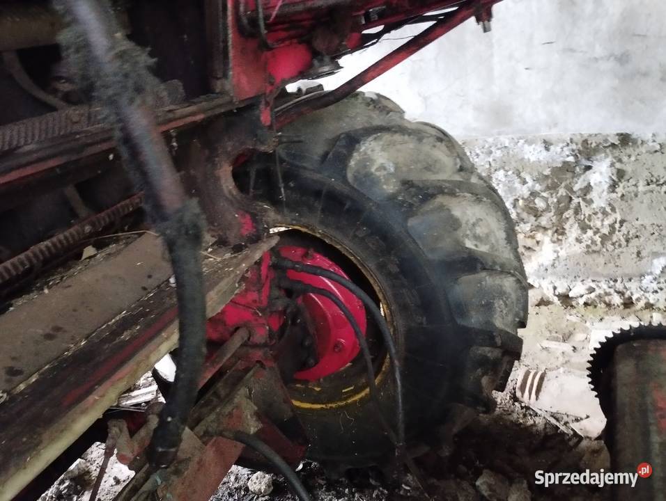 Massey Ferguson 510 na części Szalowa sprzedam