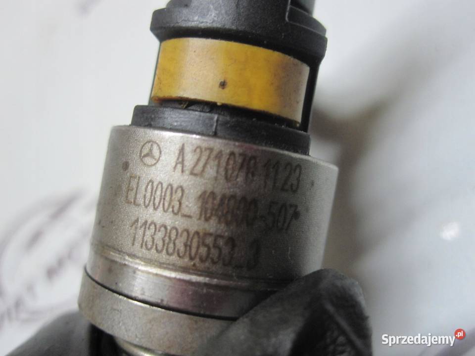 MERCEDES W212 18 B CGI 271860 wtryskiwacz wtrysk świętokrzyskie