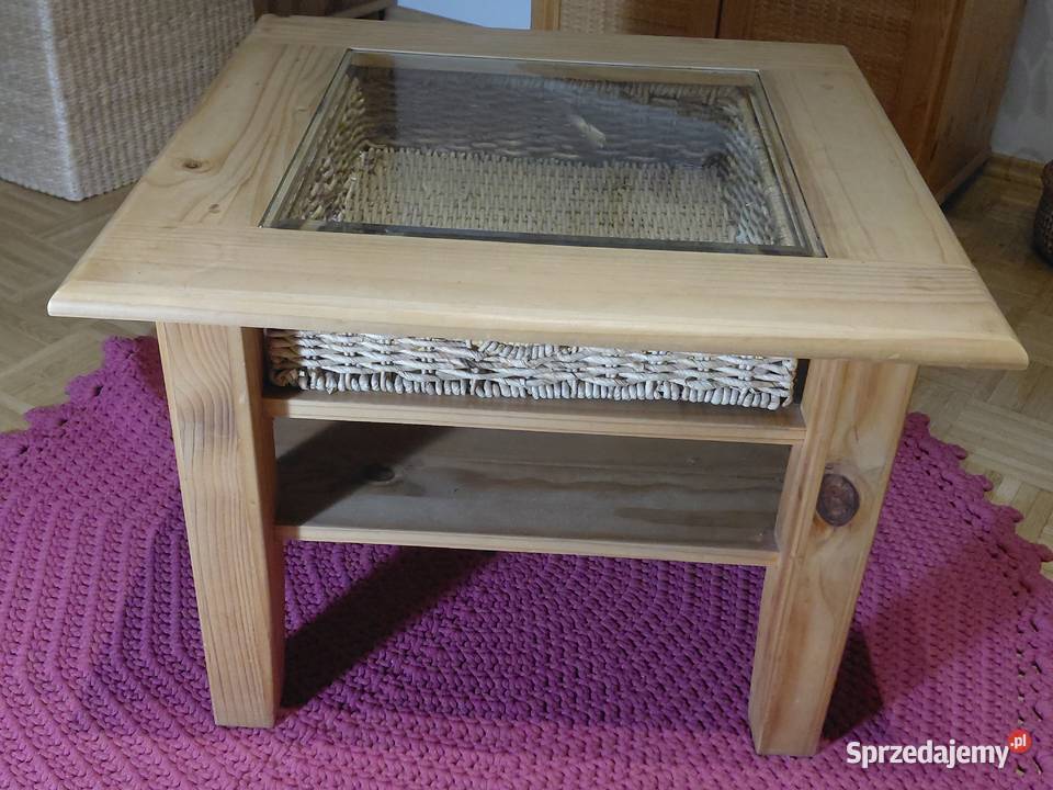 Sprzedam sprzedam stolik kawowy drewniany z 48cm Warszawa