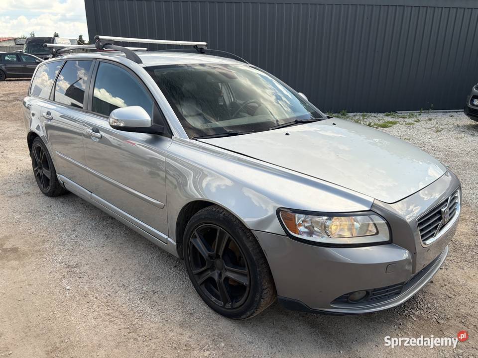 VOLVO V50 16 DIESEL 2010 Volvo Poznań