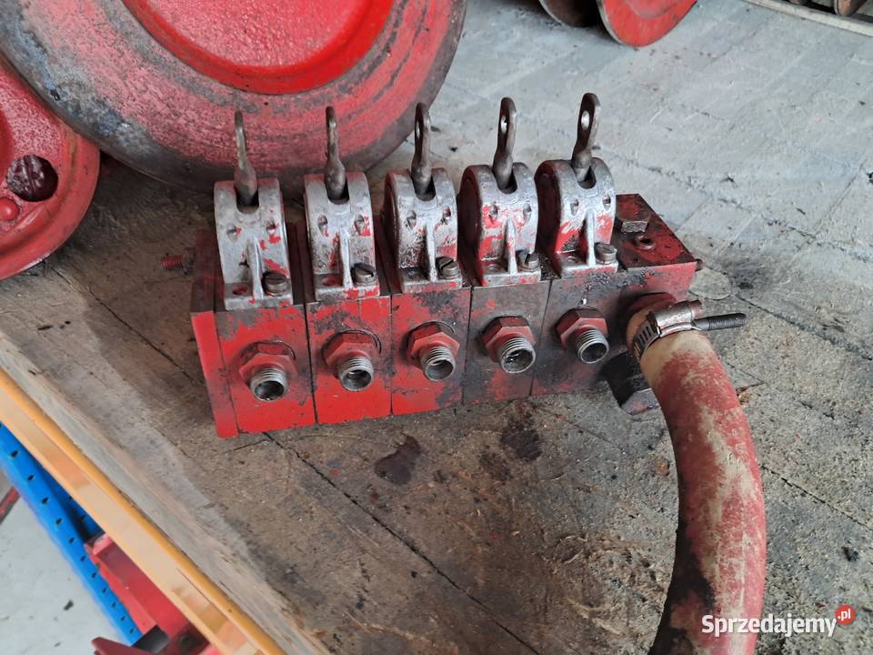 Rozdzielacz hydrauliczny international 321431 5 Radom