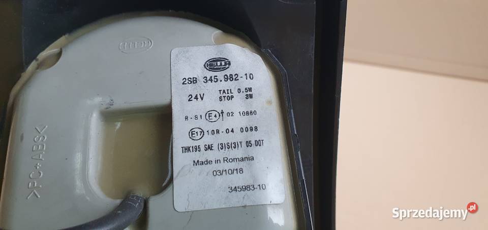 AUTOBUS LAMPA TYŁ LED HELLA CZERWONA 2SB34598210 lubuskie Bieleń sprzedam