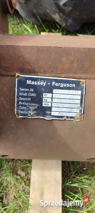 Łyżka Skarpowa 18m Massey Ferguson Iwanowice Dworskie sprzedam