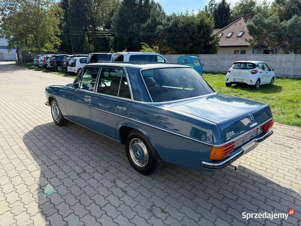 MercedesBenz W115 200 Benzyna 1970 klasyka w 95KM Zgierz