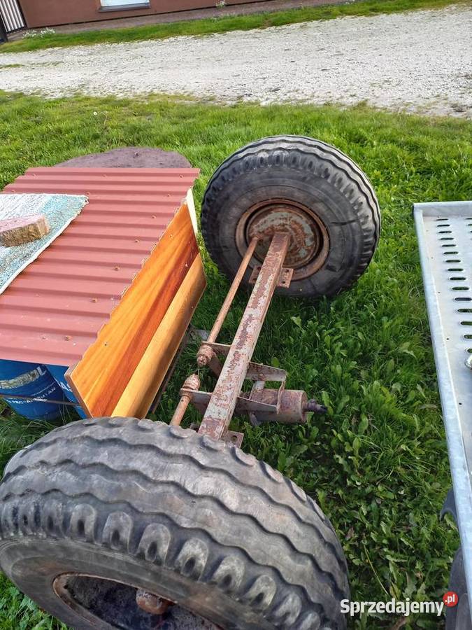 Sprzedam oś z hamulcami kołami balonowymi stan b Opony Wilkowa