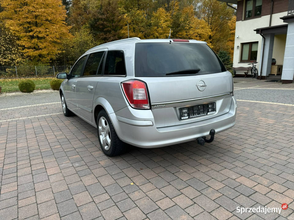 Opel Astra ładna H 20042014 manualna Lipówki