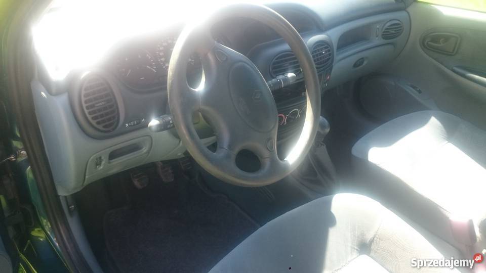 Renault Megane 16 90 1998r Sprowadzony z