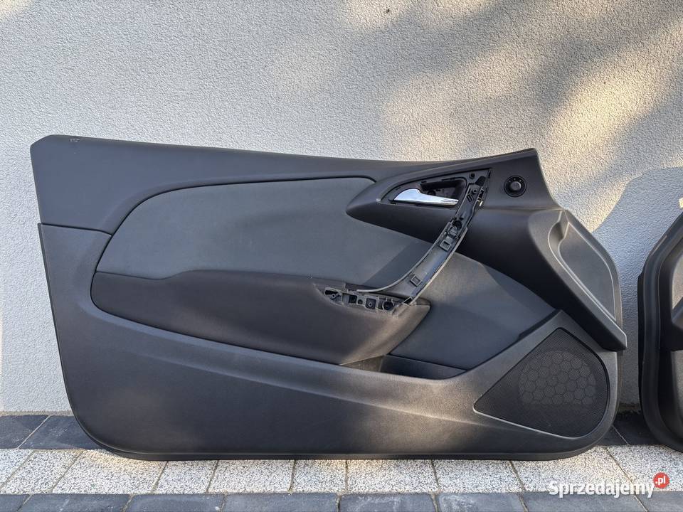 Boczki komplet do Opel astra j gtc Leopoldów