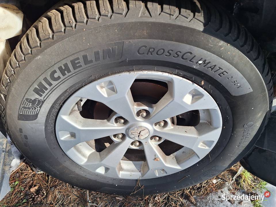 Mitsubishi L200 2011r uszkodzony uszkodzony