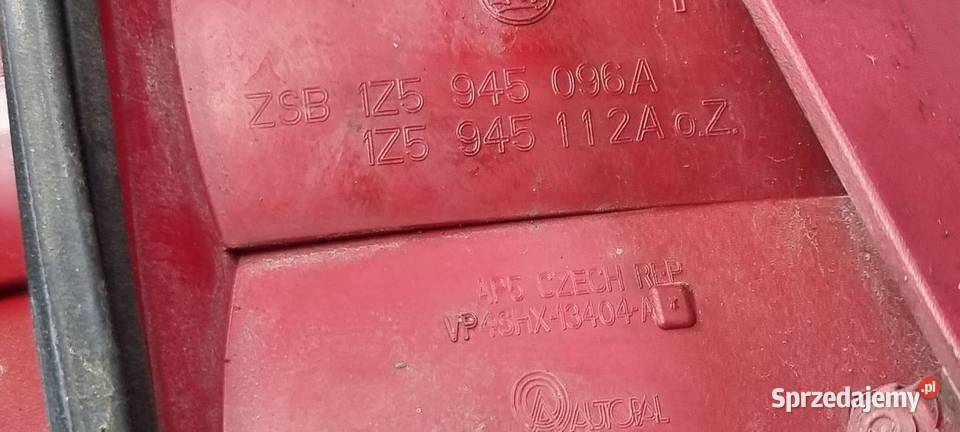 LAMPA PRAWA TYŁ SKODA OCTAVIA II 1Z5945096A Pozostałe kujawsko-pomorskie Lipno