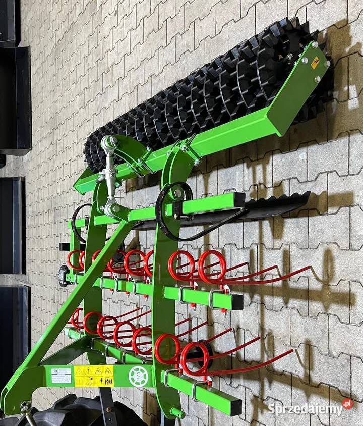 Równiarka do podłoża równiarka padoku 17 m