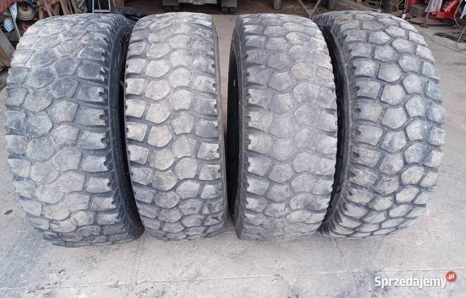 Opony Michelin 39585R20 lubelskie Piaski