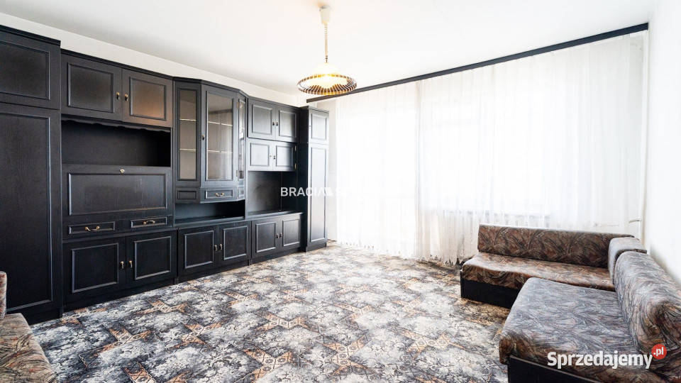 Mieszkanie Kraków os Piastów 6496m2 3 pokojowe