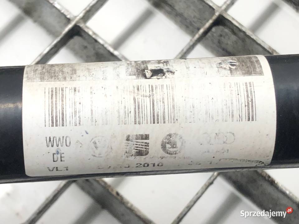 PÓŁOŚ LEWY PRZÓD AUDI A3 8P 18 160 0313 PRZEGUB