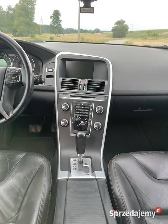 Volvo XC60 D3 20D 163 z 2010r 5cylindrow automatyczna