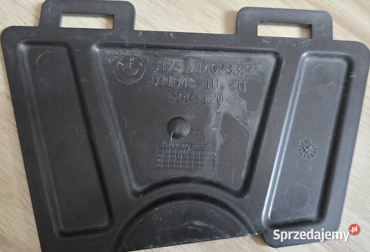 Osłony dolne BMW E87 Rok produkcji 2010 Części montażowe Kraków