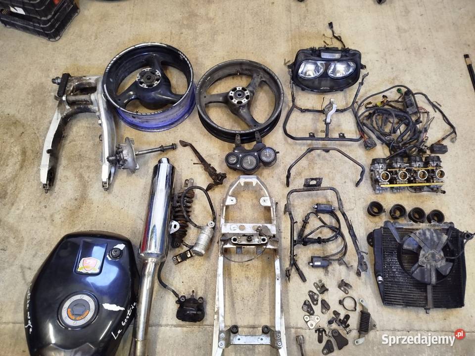 Części Suzuki GSXR 750w 9295 zbiornik paliwa