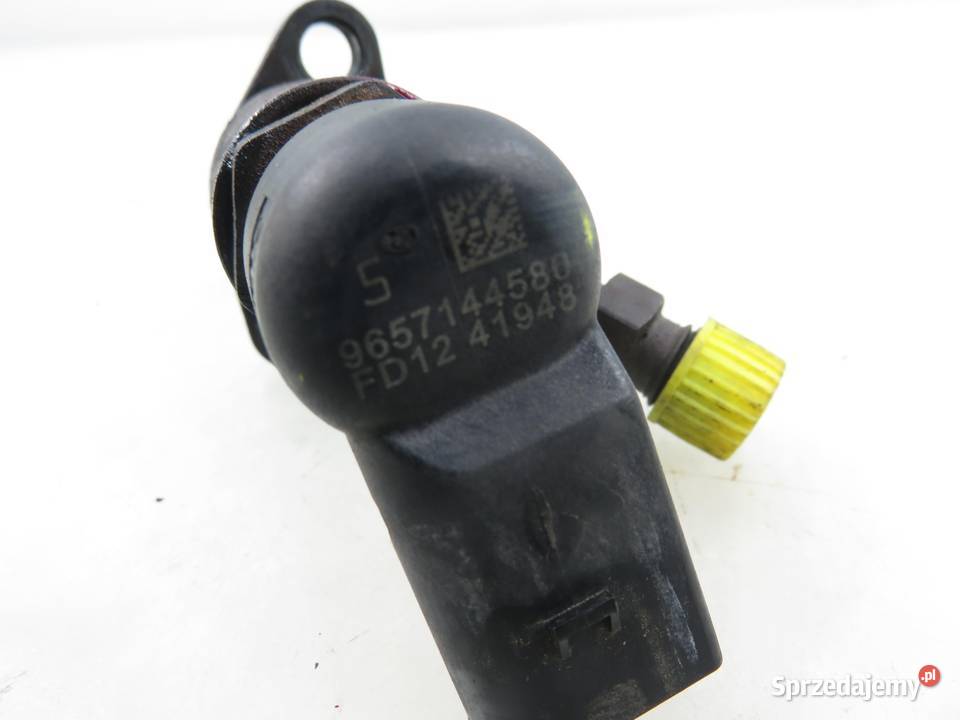 WTRYSKIWACZ FORD FOCUS MK2 II 20 TDCi 9657144580 osobowe sprzedam