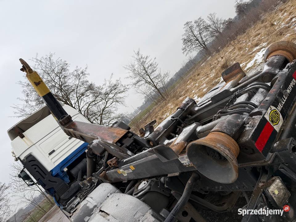 MAN TGX 480 Hakowiec Ciężarówka Kontener do Kołodziejewo