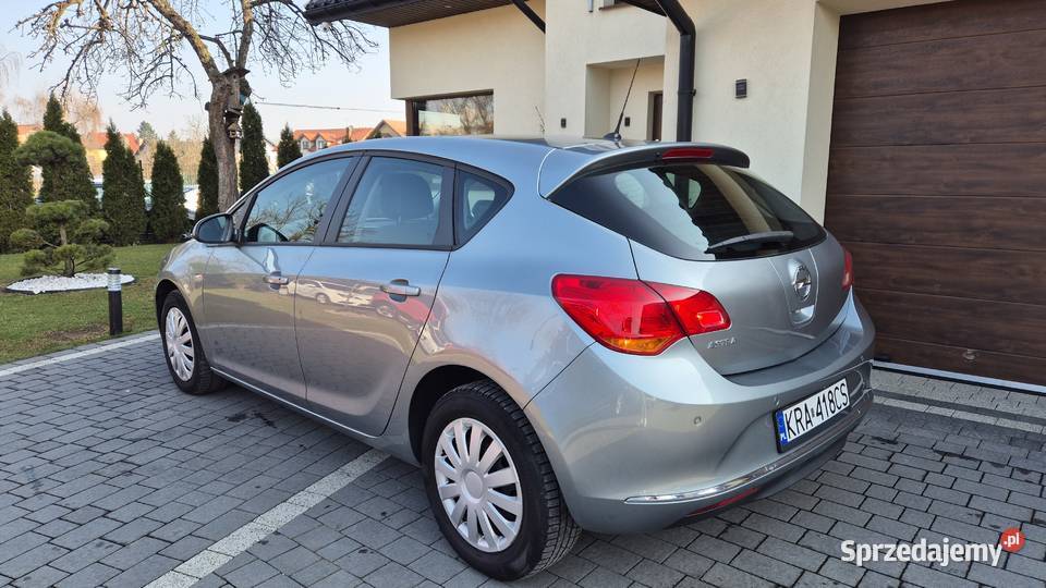 14 Turbo dobrze wyposażona Zadbana manualna Astra Kraków