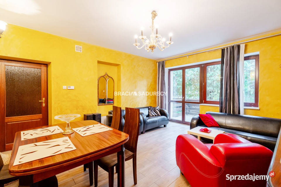 Sprzedaż domu wolnostojącego Kraków Narvik 240