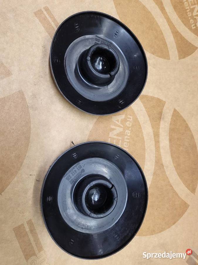 Zaślepka amortyzatora prawa lewa Passat b2 Rok produkcji 1986