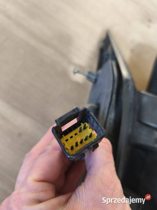 RENAULT MASTER II LUSTERKO ZEWNĘTRZNE lewy przód Trzebnica