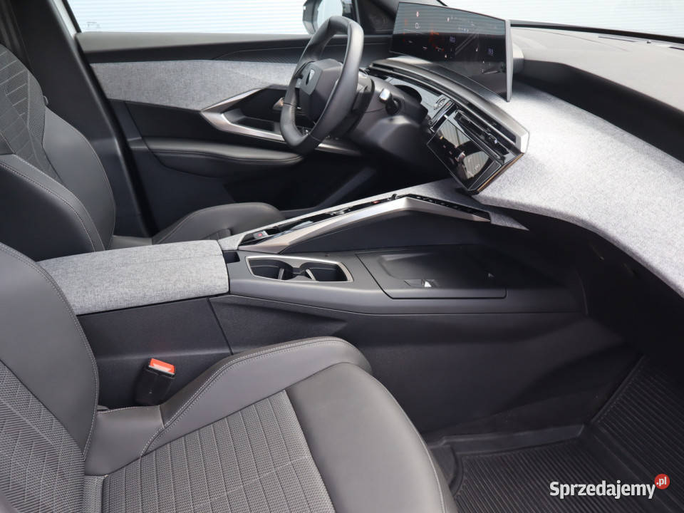 Peugeot 3008 12 MHEV Piaseczno