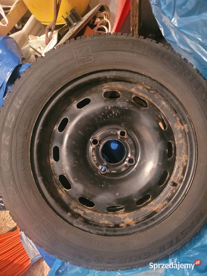 Opony zimowe 195 60 R 15 felgi stalowe ford sprzedam