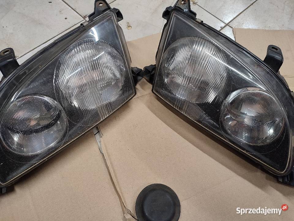 Toyota Avensis T22 lampy przednie oryginalne Jelenia Góra