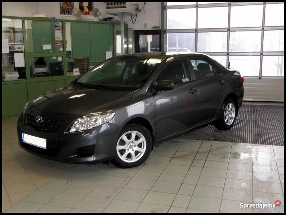 Toyota corolla e15