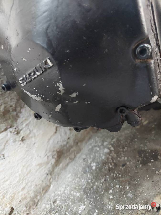 Suzuki GSX 600 pokrywa lewa gsf600 alternatora dolnośląskie Jelenia Góra