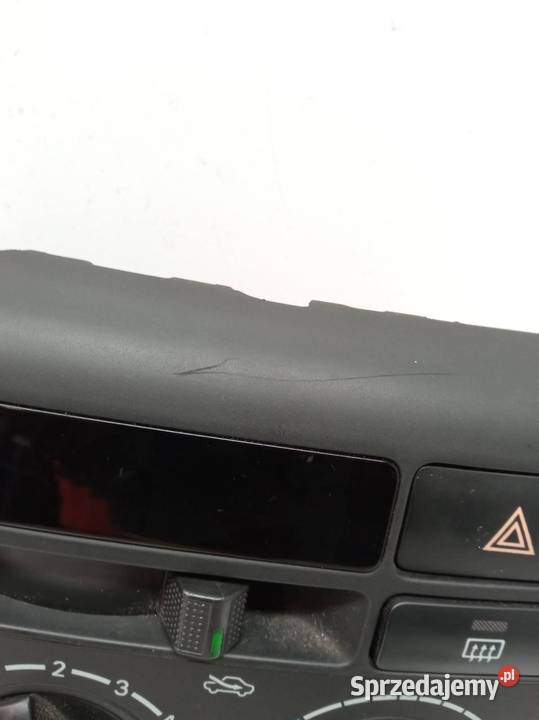 PANEL NAWIEWU 8190IND 5541102180 Toyota Corolla osobowe sprzedam