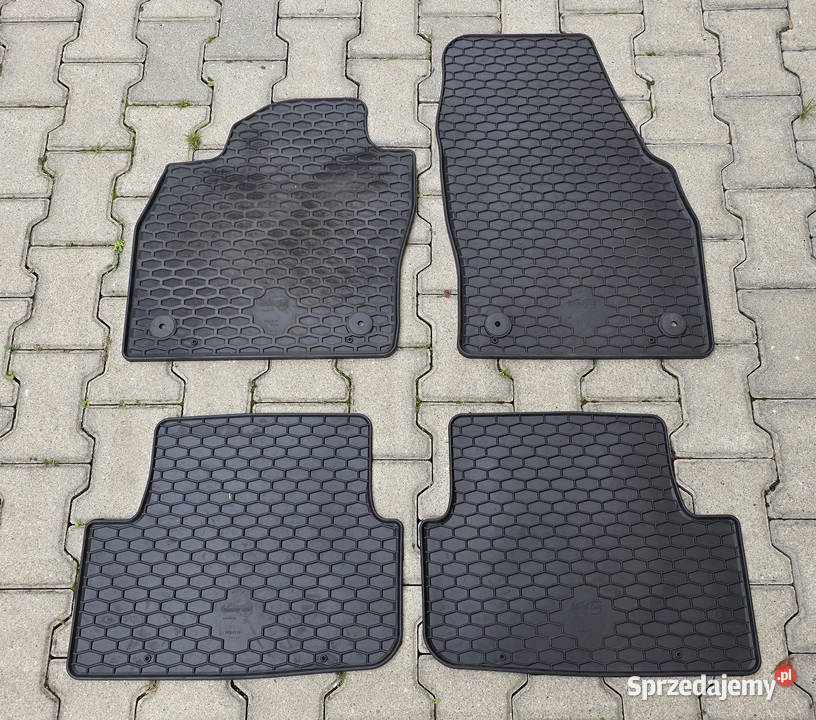 Oryginalne dywaniki gumowe PLUS VW Polo VI 2018 śląskie
