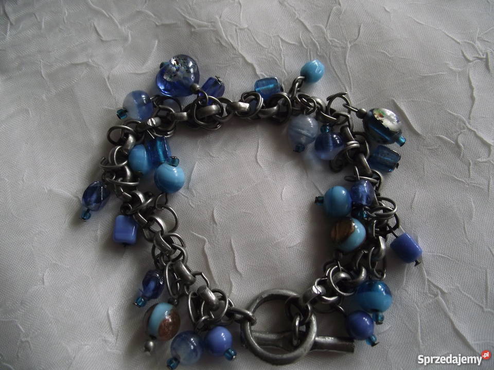 SREBRZONA BRANSOLETA Z BŁĘKITNYMI PRZEWIESZKAMI